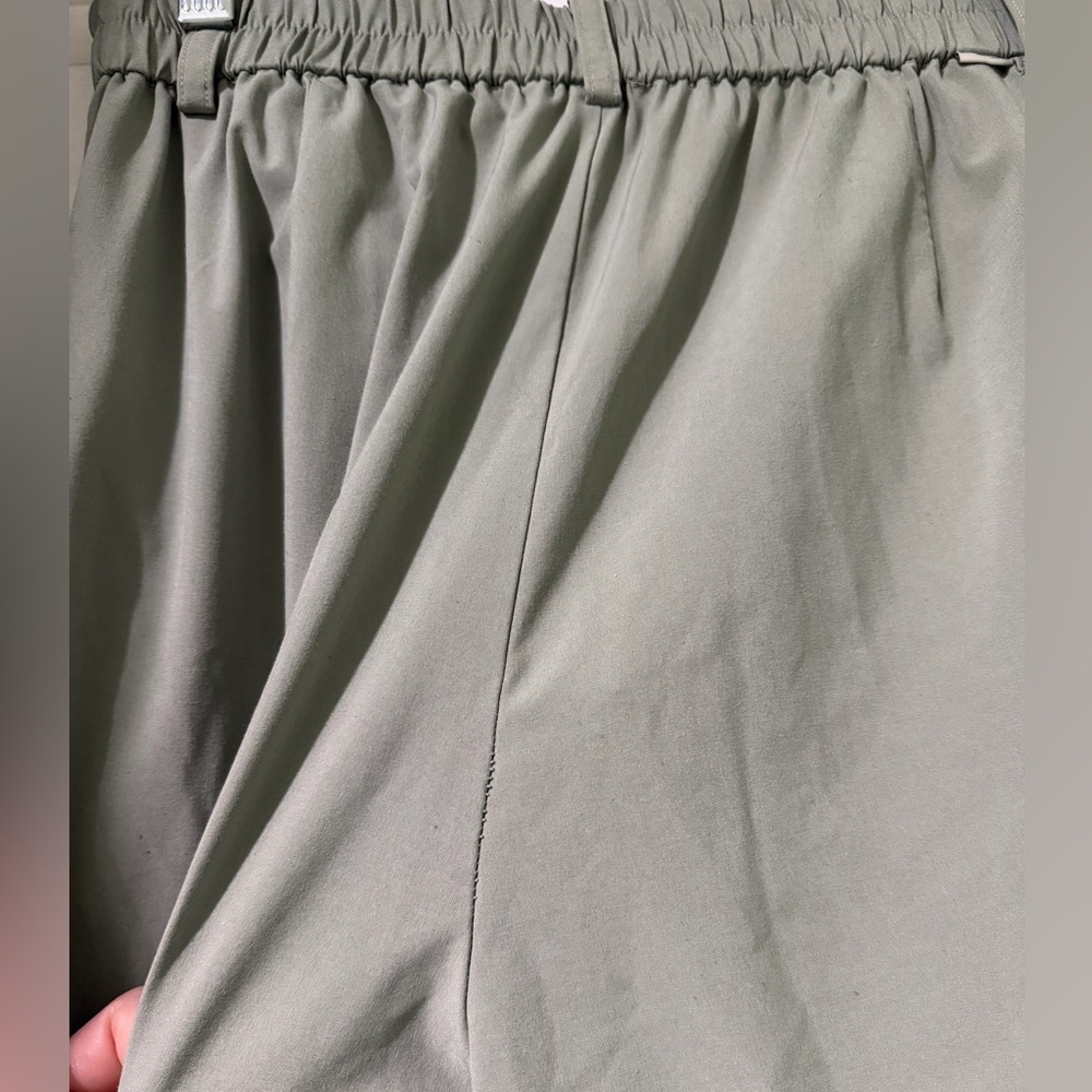 Vuori villa trousers, size S, color Laurel - Picture 5 of 9